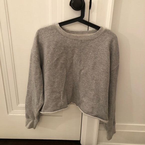 Cropped sweatshirt - Picture 2 of 4